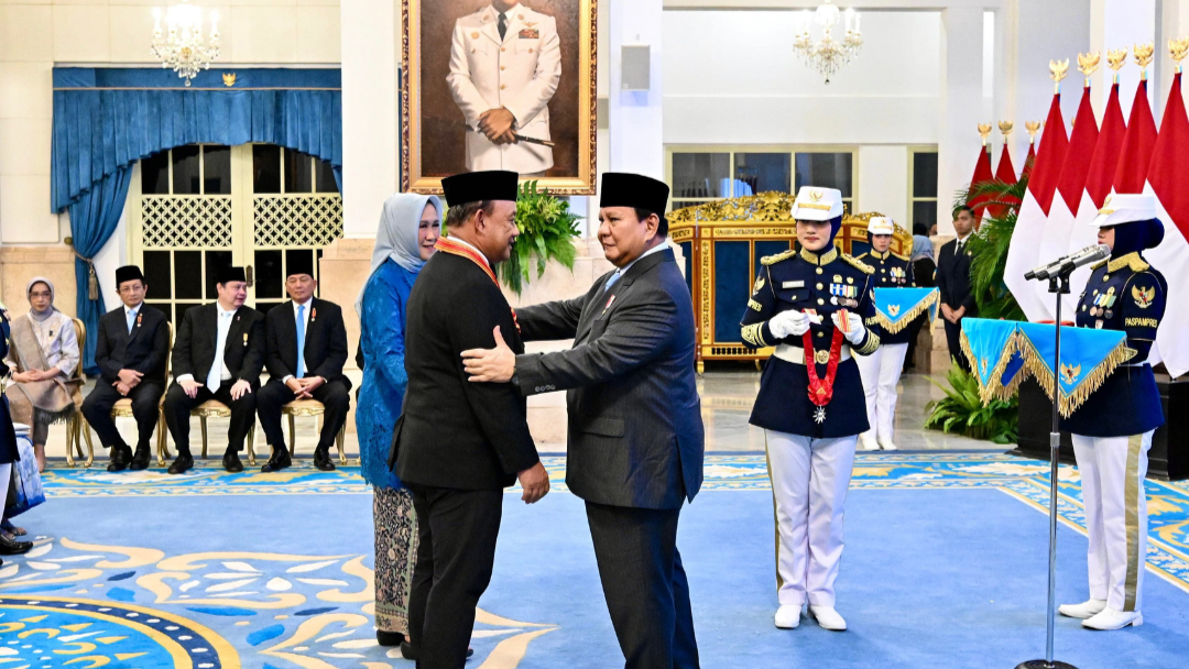 Kepala BGN Bintan Dianugerahi Bintang Mahaputera Utama oleh Presiden Prabowo